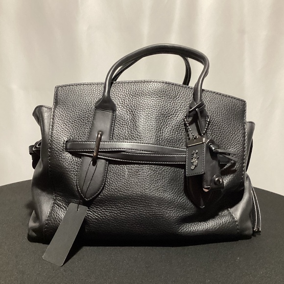 2041. Coach Shadow Carryall in Black - Picture 1 of 15
